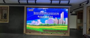 觸控延遲0.01秒 vs 0.1秒：差10倍的價格背后，會議平板觸控技術(shù)的水有多深？”